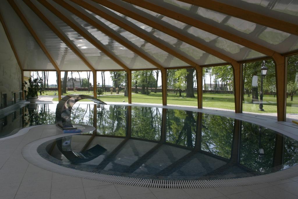 Palac Piorunow & Spa Kwiatkowice Luaran gambar