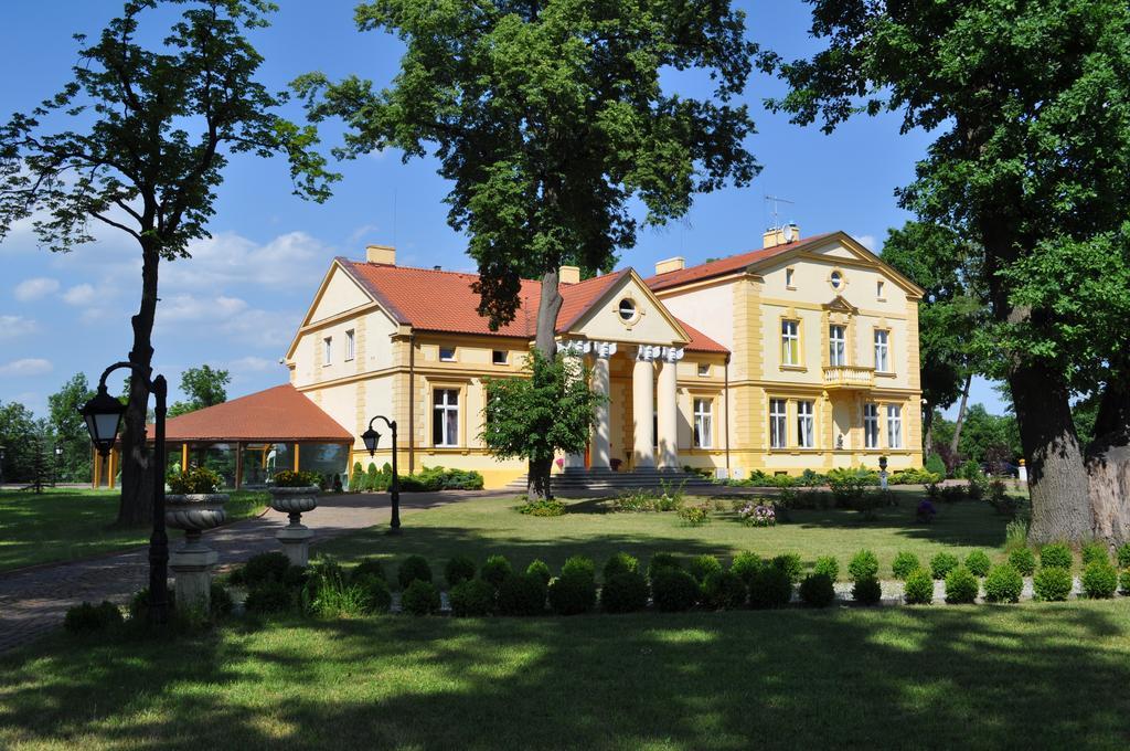 Palac Piorunow & Spa Kwiatkowice Luaran gambar
