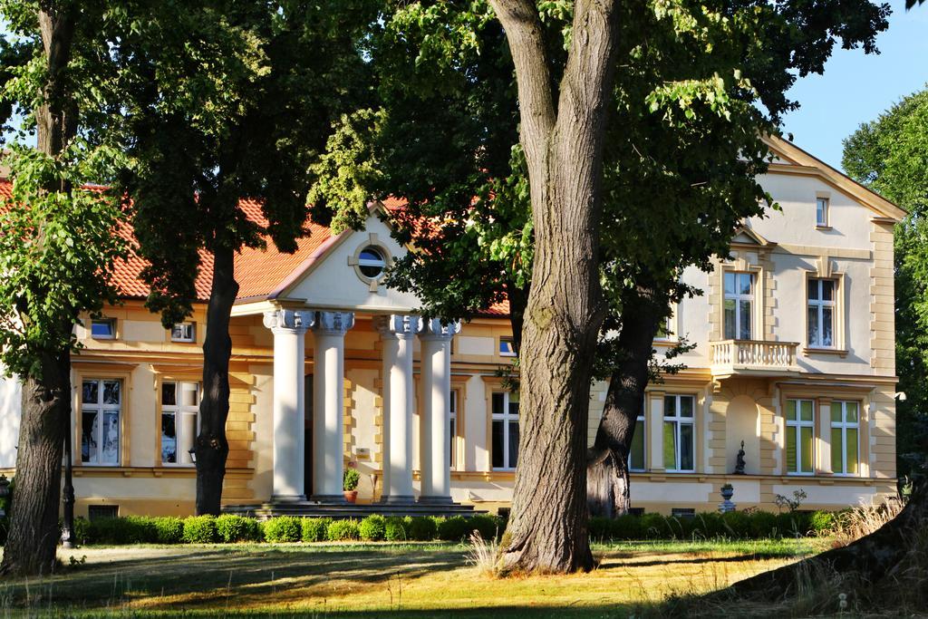 Palac Piorunow & Spa Kwiatkowice Luaran gambar